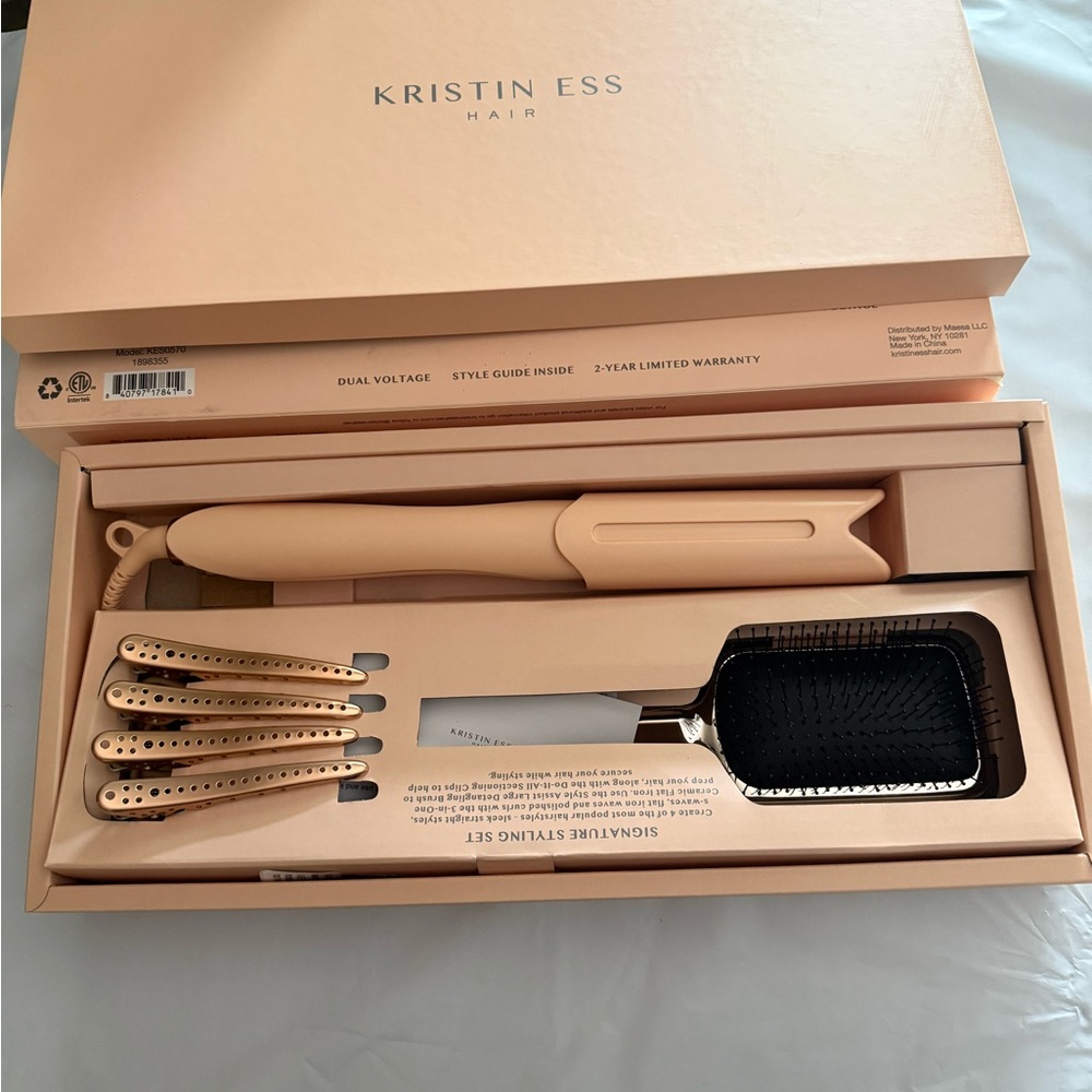Kristin Ess Hair Signature Styling Set 3-in-1 Ceramic Flat Iron - Picture 4 of 4